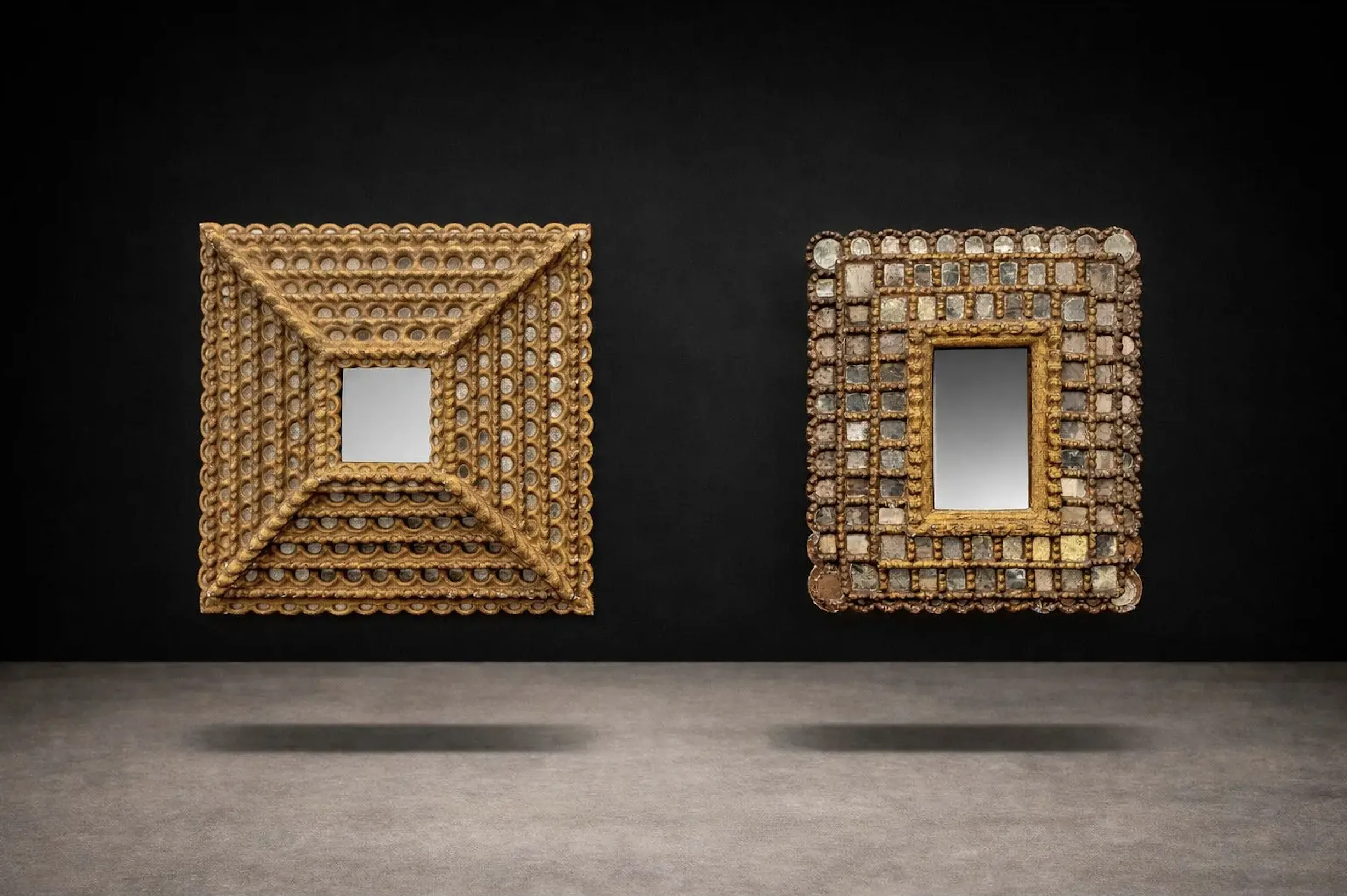 Peruvian Baroque Colonial Sunburst Mirror in Carved Hardwood & Gold Leaf, 1890–1920