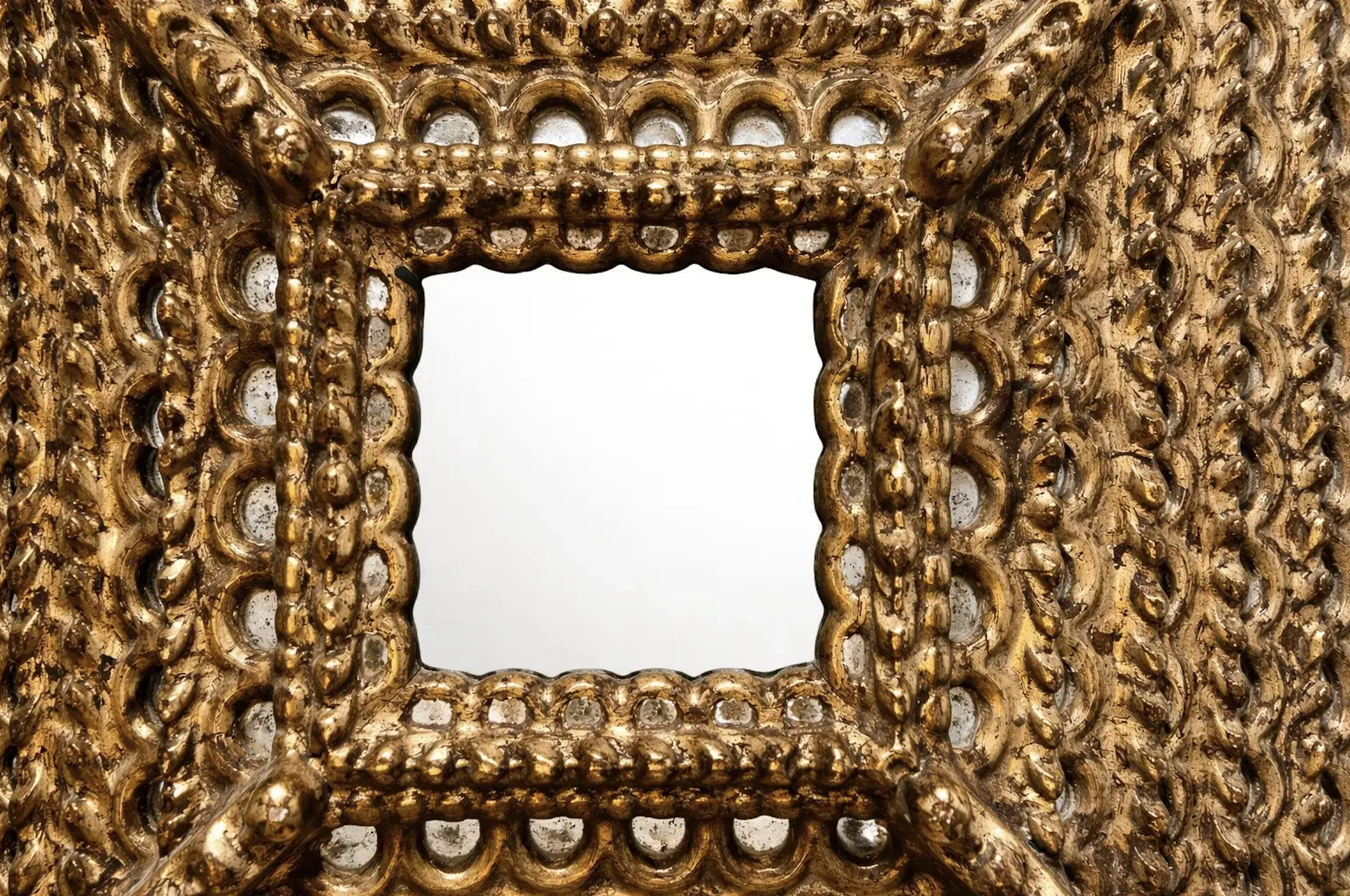 Peruvian Baroque Colonial Sunburst Mirror in Carved Hardwood & Gold Leaf, 1890–1920